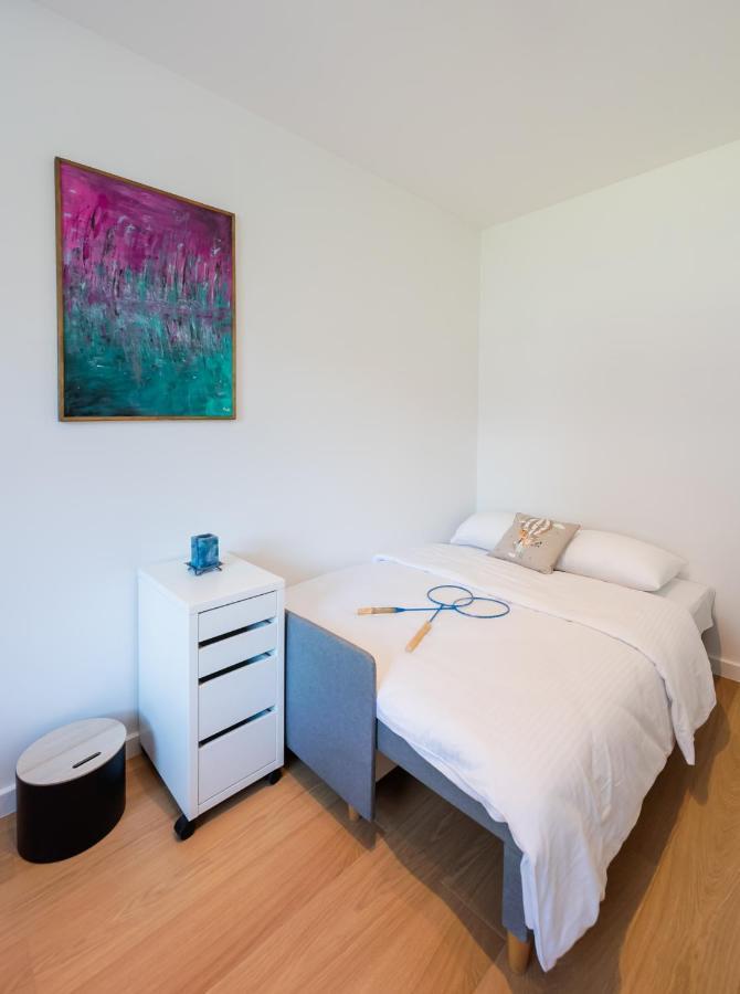 Wola Marble Apartment Varsavia Esterno foto